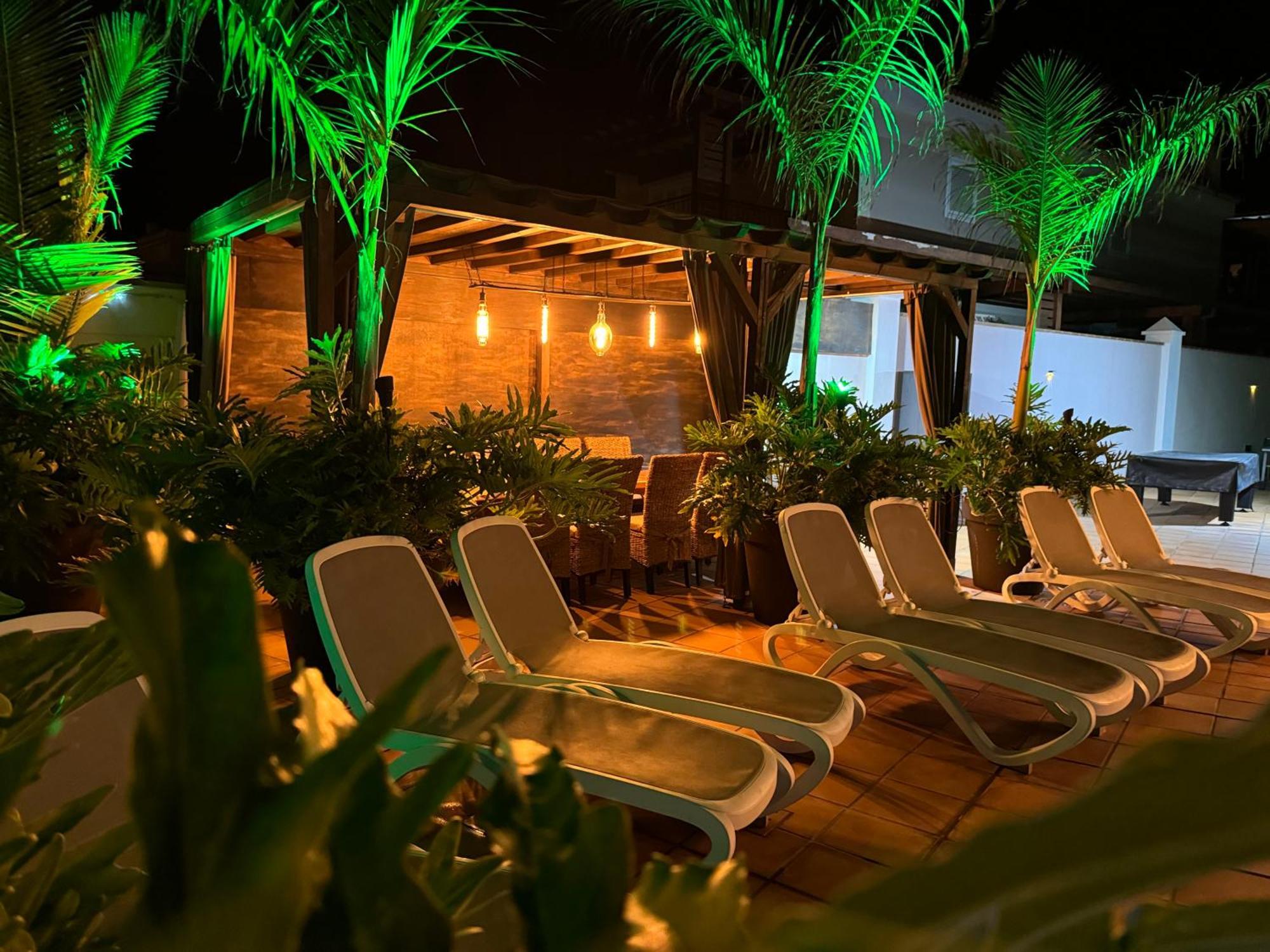 Puerto Santiago: Luxury 5-bedroom With Pool And Disabled Access *